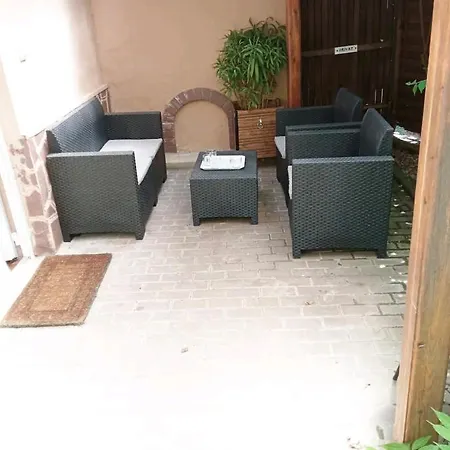 Apartment Oenallo Apartmanhaz Aranyparton Siofok