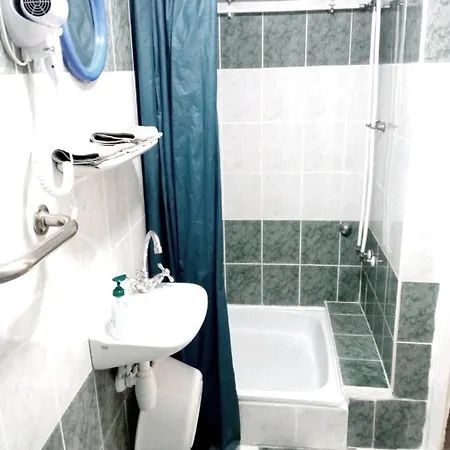 Apartment Oenallo Apartmanhaz Aranyparton